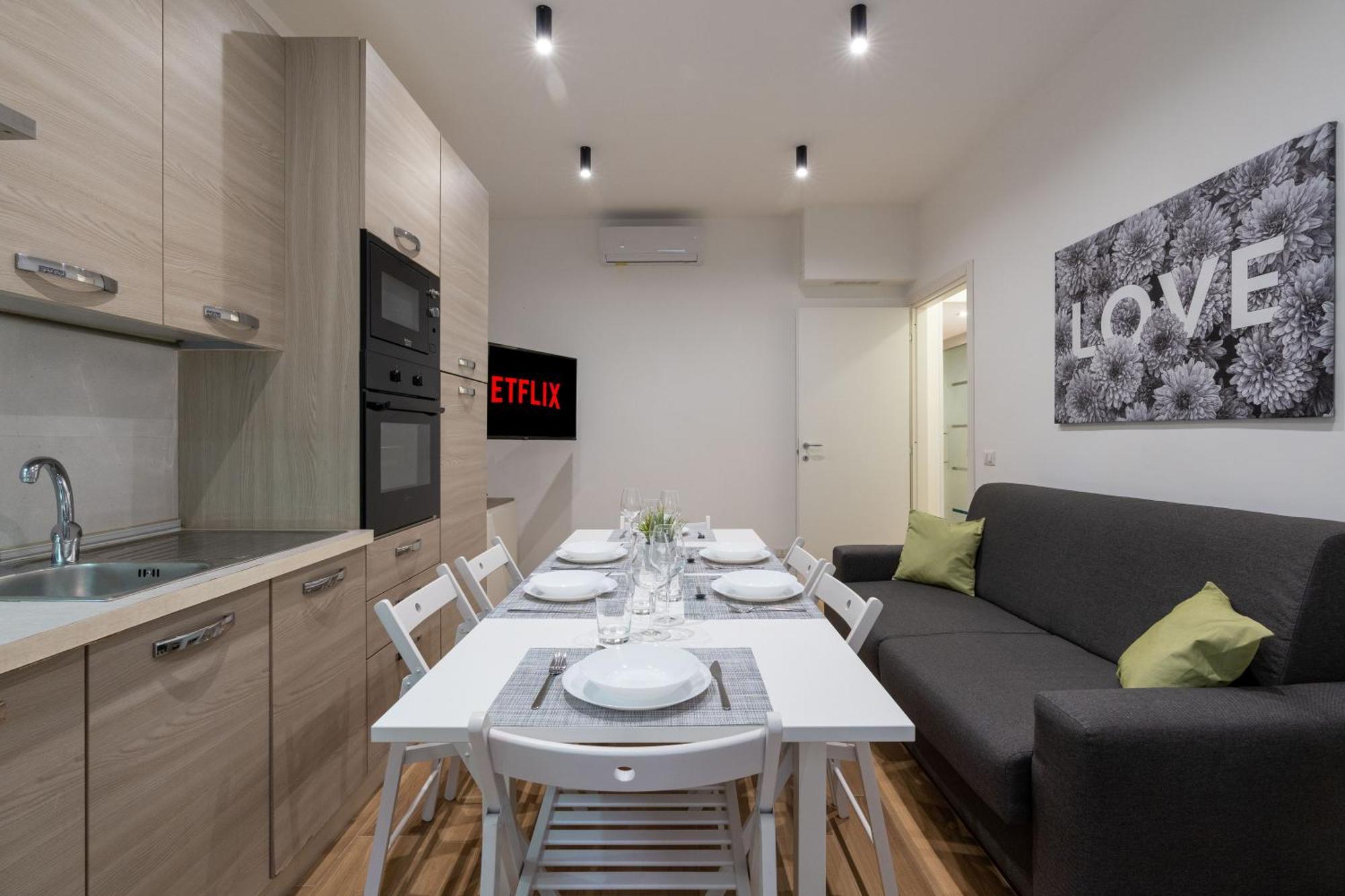 Apartment {10 Minutes From Centre} Free Wi-fi & Netflix Rom