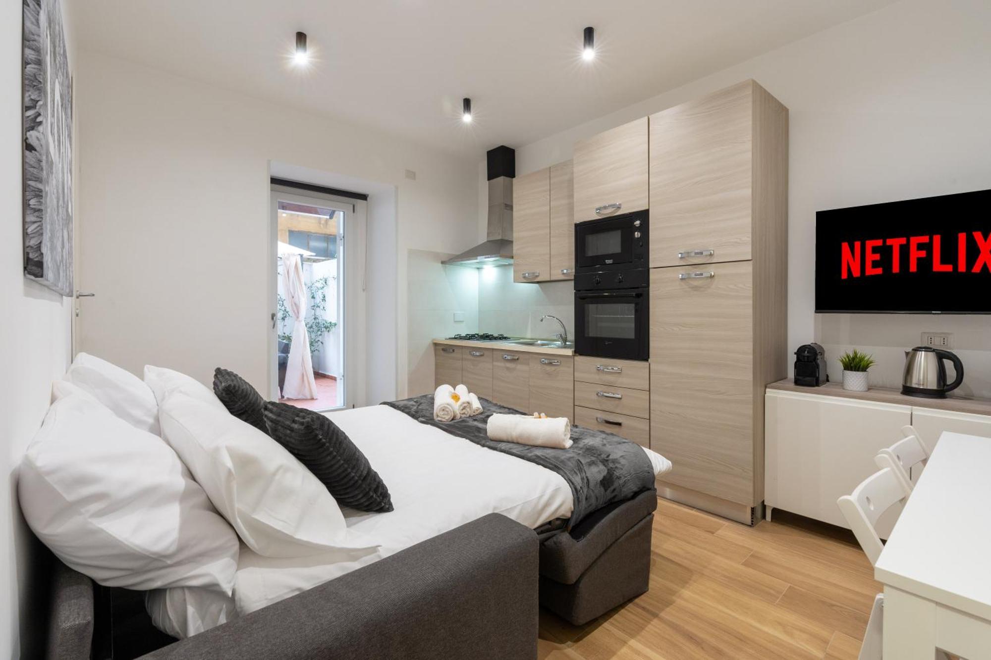{10 Minutes From Centre} Free Wi-fi & Netflix Rom