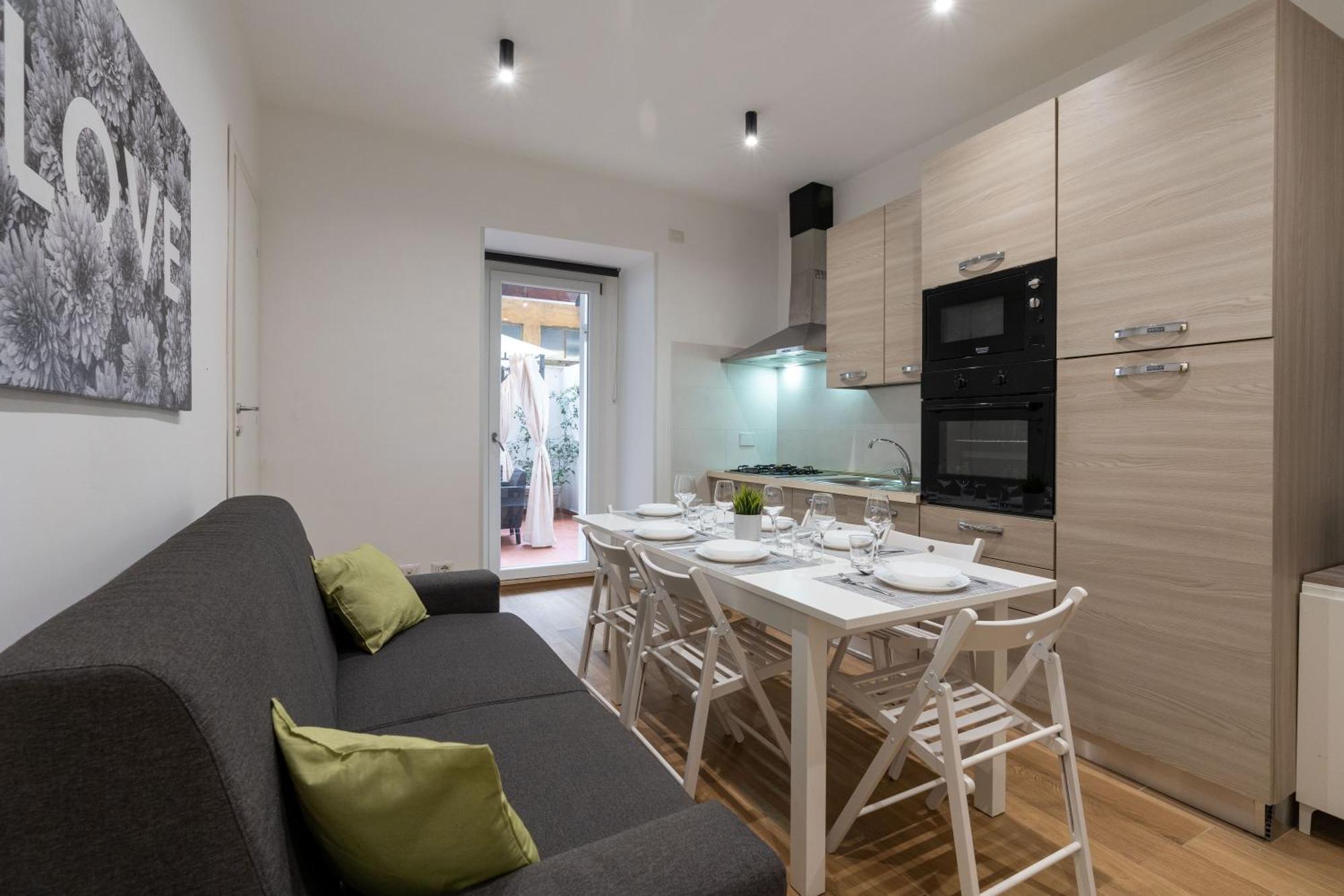 Apartment {10 Minutes From Centre} Free Wi-fi & Netflix